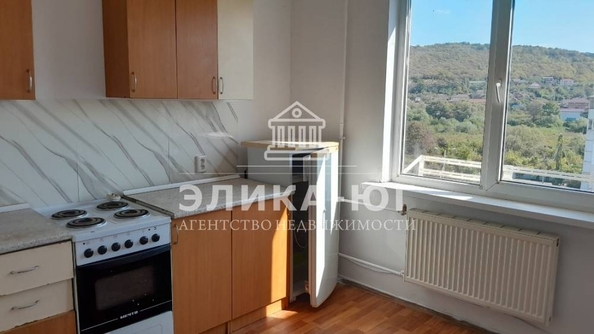 
  Продается 1-комн. квартира, 37.4 м², Строителей ул
. Фото 5.