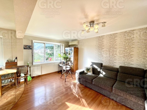 
  Продается 3-комн. квартира 71 м². Фото 1.