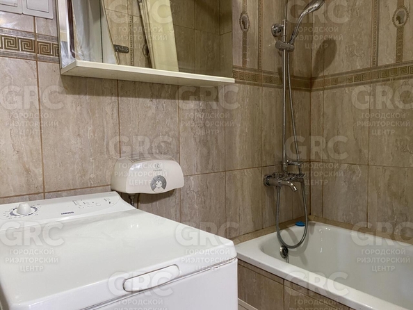 
  Продается 1-комн. квартира, 27.7 м², Гагарина ул, д. 28
. Фото 10.