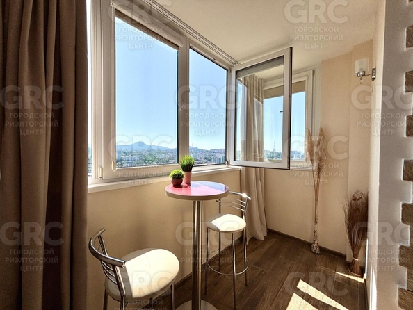 
  Продается 1-комн. квартира, 36 м², Виноградная ул
. Фото 10.