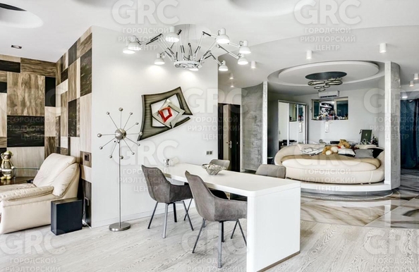 
  Продается 3-комн. квартира 153 м². Фото 3.
