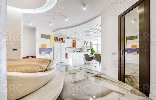 
  Продается 3-комн. квартира 153 м². Фото 13.