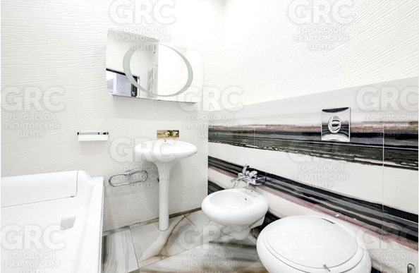
  Продается 3-комн. квартира 153 м². Фото 14.