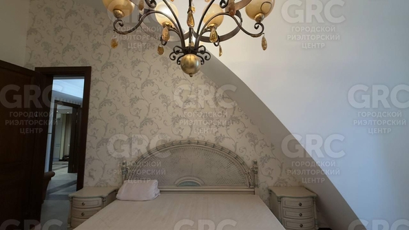 
  Продается 4-комн. квартира, 220 м², Войкова ул, д. 35
. Фото 13.