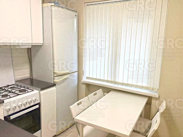 
  Продается 1-комн. квартира, 31.5 м², Конституции СССР ул, д. 34
. Фото 1.