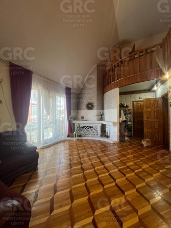 
  Продается 4-комн. квартира 140 м². Фото 1.
