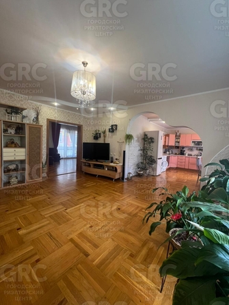 
  Продается 4-комн. квартира 140 м². Фото 2.