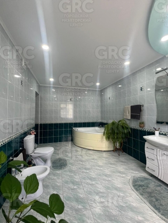 
  Продается 4-комн. квартира, 140 м², Учительская ул, д. 24/1
. Фото 19.