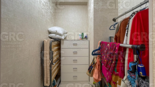 
  Продается 1-комн. квартира, 37.5 м², Полтавская ул, д. 21
. Фото 11.