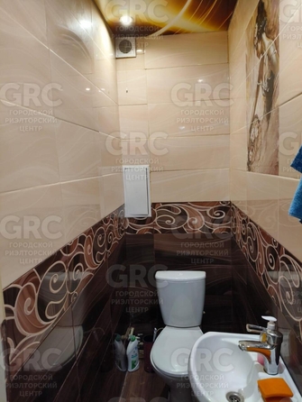 
  Продается 2-комн. квартира, 47.8 м², Горького ул, д. 18
. Фото 5.