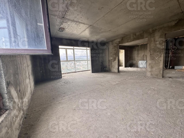 
  Продается 2-комн. квартира, 84 м², Виноградная ул, д. 4
. Фото 17.