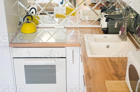 
  Продается студия, 28 м², Горького пер, д. 24
. Фото 1.