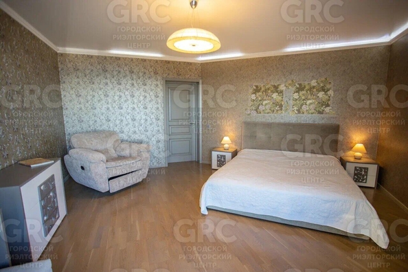 
  Продается 2-комн. квартира, 82 м², Виноградная ул, д. 4
. Фото 6.