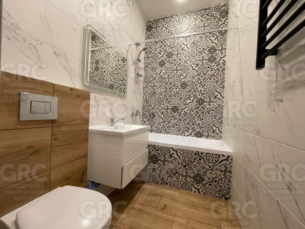 
  Продается 2-комн. квартира 70 м². Фото 9.