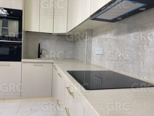 
  Продается 2-комн. квартира, 71.5 м², Лысая гора ул, д. 23/1
. Фото 2.