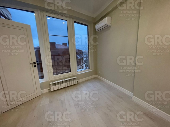 
  Продается 2-комн. квартира, 71.5 м², Лысая гора ул, д. 23/1
. Фото 7.