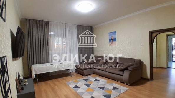 
  Продается 4-комн. квартира, 114.2 м², Чкалова ул
. Фото 1.