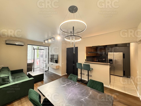 
  Продается 2-комн. квартира 56 м². Фото 2.