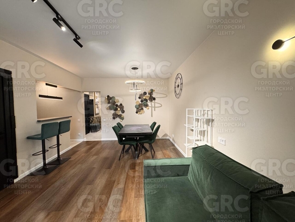 
  Продается 2-комн. квартира 56 м². Фото 7.