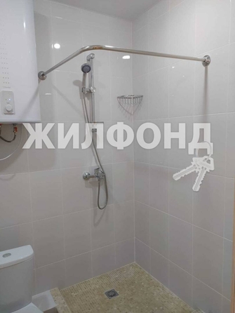 
   Продам 1-комнатную, 23.4 м², Лазурная долина ул, 191А

. Фото 4.