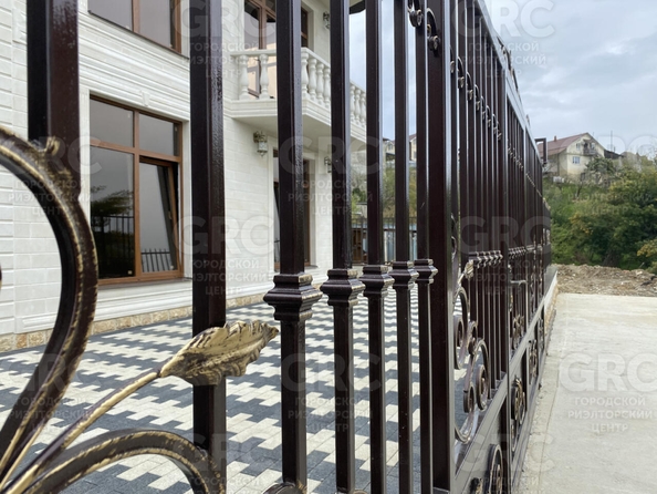 
  Продается дом, 135 м², Сочи
. Фото 2.