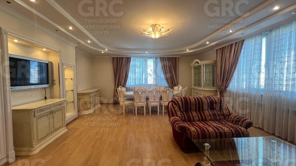 
  Продается студия, 132 м², Пионерская ул, д. 14
. Фото 2.