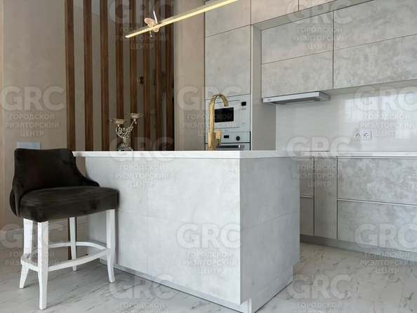 
  Продается 3-комн. квартира, 95.6 м², Дагомысский пер, д. 6
. Фото 7.