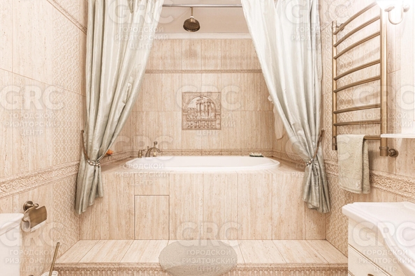 
  Продается 4-комн. квартира, 147 м², Депутатская ул, д. 9
. Фото 29.