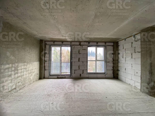 
  Продается 3-комн. квартира, 72.5 м², Туапсинская ул, д. 10
. Фото 4.