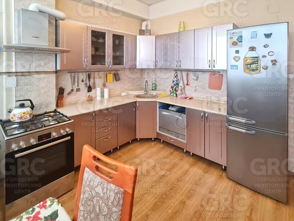 
  Продается 2-комн. квартира 56 м². Фото 1.