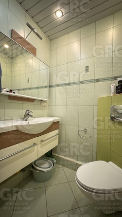 
  Продается 3-комн. квартира, 134.4 м², Войкова ул, д. 35
. Фото 8.