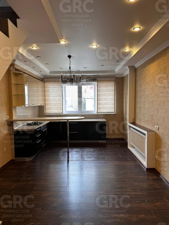 
  Продается 2-комн. квартира 100 м². Фото 6.