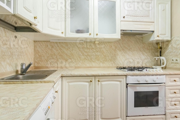 
  Продается 4-комн. квартира 75 м². Фото 15.