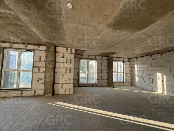 
  Продается студия, 97 м², Туапсинская ул, д. 10
. Фото 9.