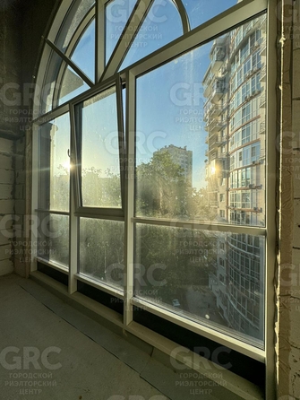 
  Продается 3-комн. квартира, 80 м², Туапсинская ул, д. 10
. Фото 5.