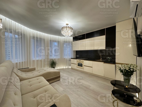 
  Продается 2-комн. квартира 64 м². Фото 2.