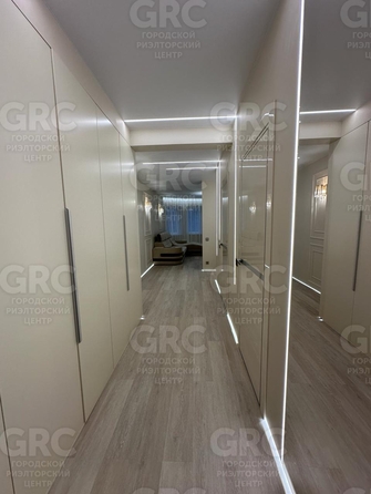 
  Продается 2-комн. квартира, 64 м², Трунова пер, д. 6
. Фото 27.