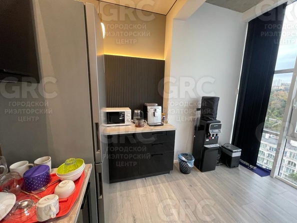 
  Продается 4-комн. квартира, 400 м², Депутатская ул, д. 9
. Фото 15.