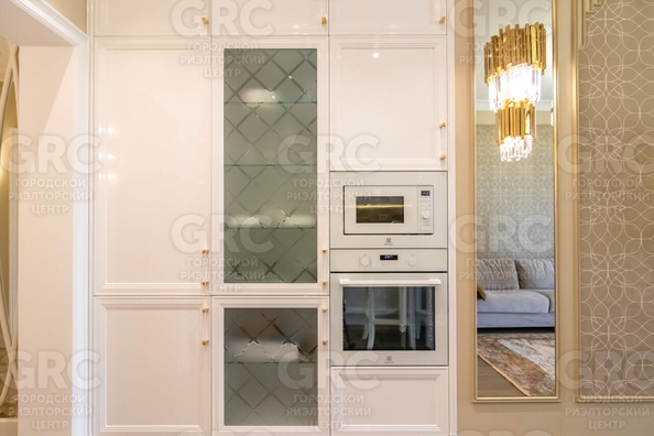 
  Продается 2-комн. квартира, 60 м², Парковая ул, д. 5
. Фото 5.