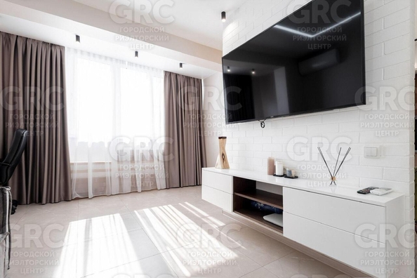 
  Продается 4-комн. квартира, 97 м², Дагомысский пер, д. 6
. Фото 7.