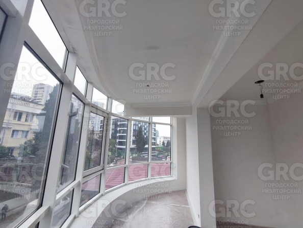 
  Продается 3-комн. квартира, 63 м², Учительская ул, д. 9
. Фото 3.