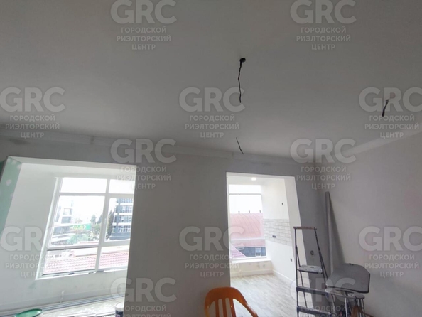 
  Продается 3-комн. квартира, 63 м², Учительская ул, д. 9
. Фото 4.