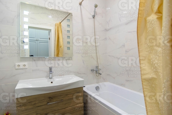 
  Продается 2-комн. квартира, 38.8 м², Известинская ул, д. 68
. Фото 6.