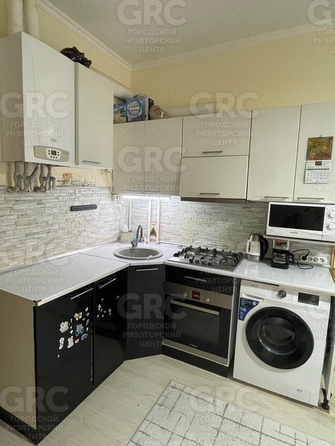 
  Продается 1-комн. квартира, 35 м², Транспортная ул, д. 76/24
. Фото 1.