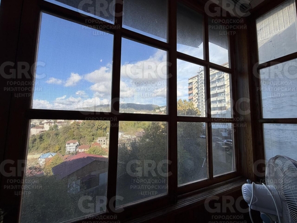 
  Продается 2-комн. квартира, 64 м², Вишневая ул, д. 23
. Фото 9.