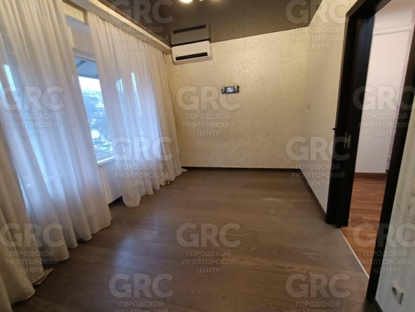 
  Продается 1-комн. квартира, 30 м², Восточная ул, д. 8/1
. Фото 2.