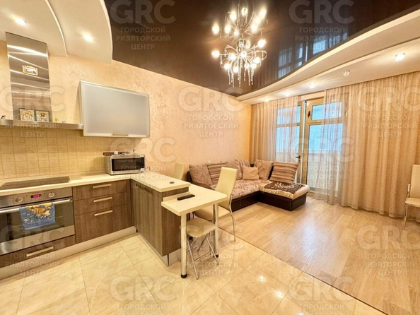 
  Продается 2-комн. квартира, 67 м², Роз ул, д. 52
. Фото 1.