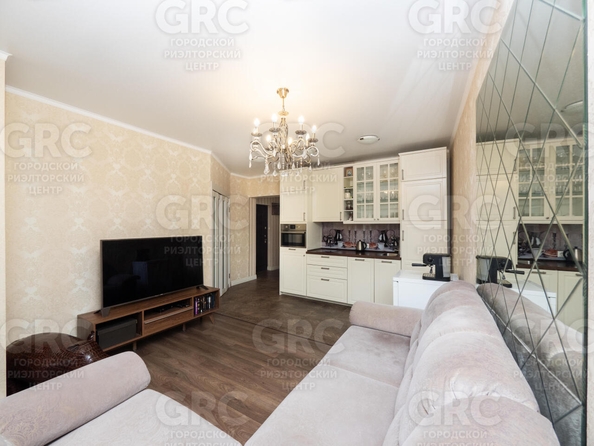 
  Продается 3-комн. квартира 60 м². Фото 1.