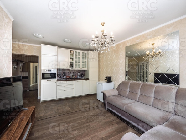 
  Продается 3-комн. квартира, 60 м², Горького ул, д. 87
. Фото 2.