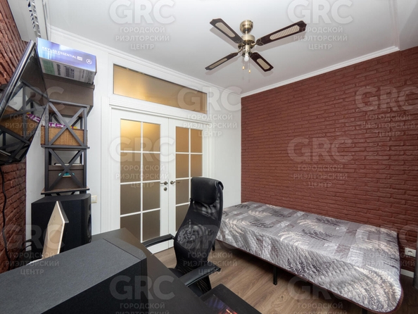 
  Продается 3-комн. квартира, 60 м², Горького ул, д. 87
. Фото 8.